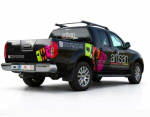 lettrage véhicule artisan ferronnier ESA Technologie