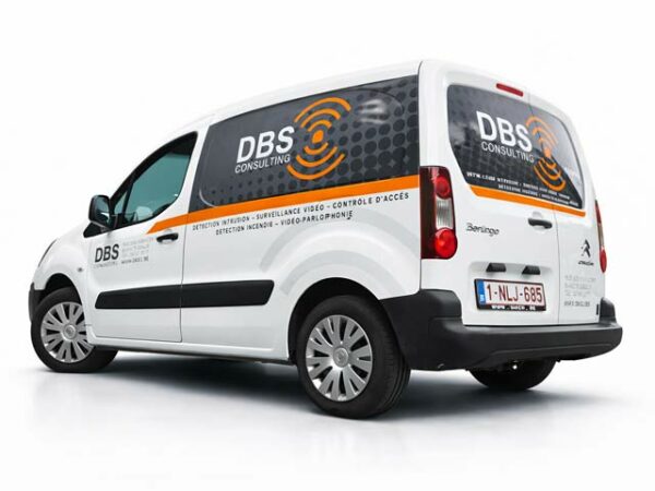 Lettrage véhicules | DBS Consulting